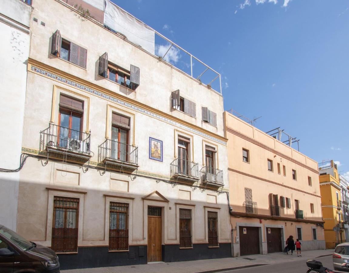 Goles Courtyard With Parking By Valcambre Apartamento Sevilla Exterior foto